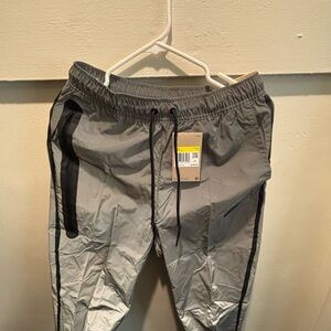 Nike Tech Men's Gray and Black Joggers